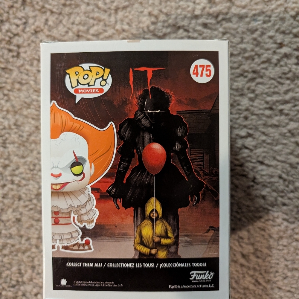Pennywise with Balloon Funko Pop Figure - Picture 3 of 6